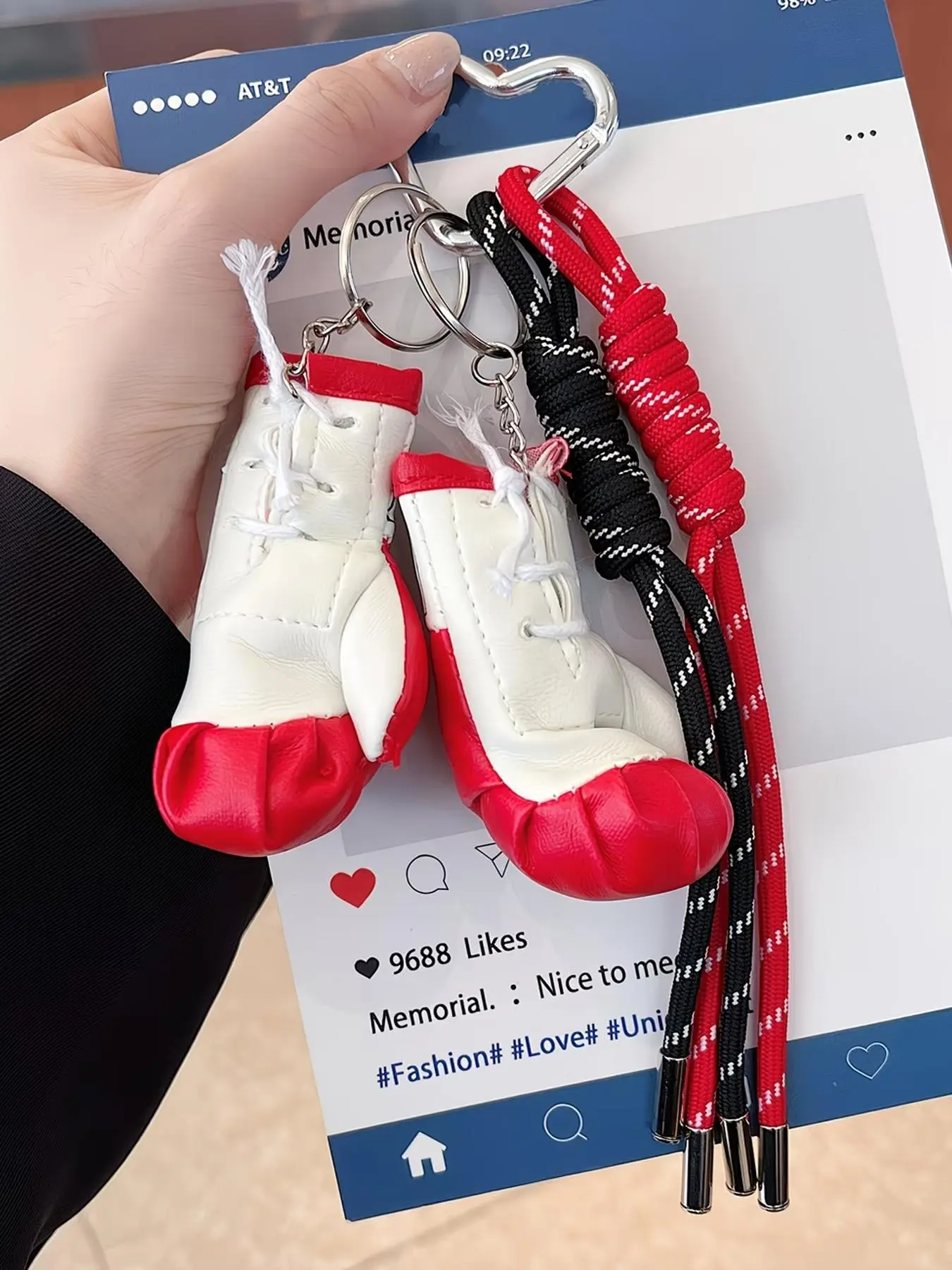 Mini PU Boxing Gloves Braided Lanyard Keychain Gift Set, Retro Fight Gear Charm, Unique Thoughtful Sport Souvenir Gift for Boxer MMA Fans Gym Opening Birthday Present #BoxerLoverGift #AfterWorkoutPartyFavors