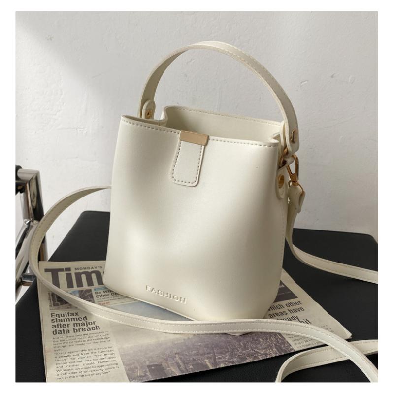 Small Fresh Day Bag Women's Popular Handheld Crossbody Bucket