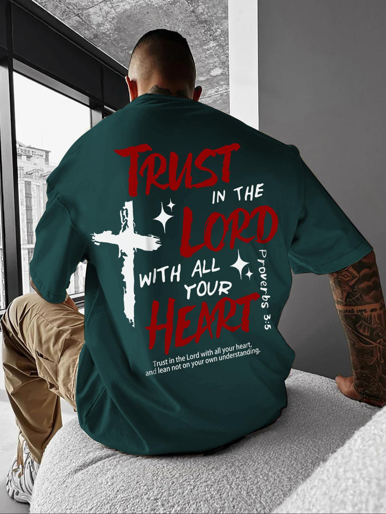 Men's Cross & Letter Print Round Neck Graphic Tee, Casual Short Sleeve T-shirt for Daily Wear, Men's Top for All Seasons