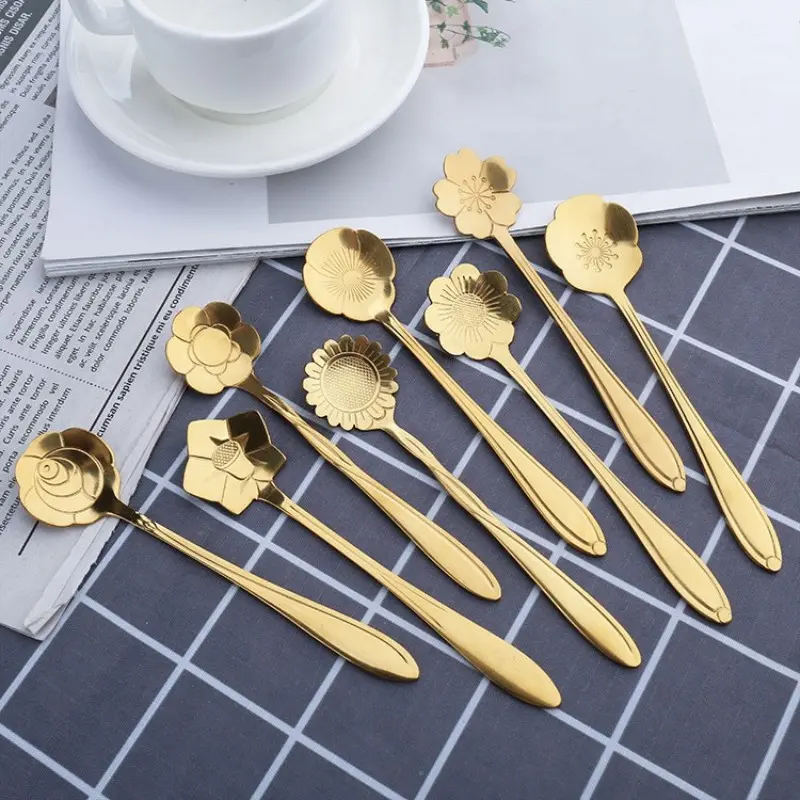 8-Piece Stainless Steel Coffee Spoon Set, Heart/blossom Design, Ideal for Home Kitchen, Restaurant, Hotel, Holiday Parties, Valentine's Gift, Back-To-School Gift