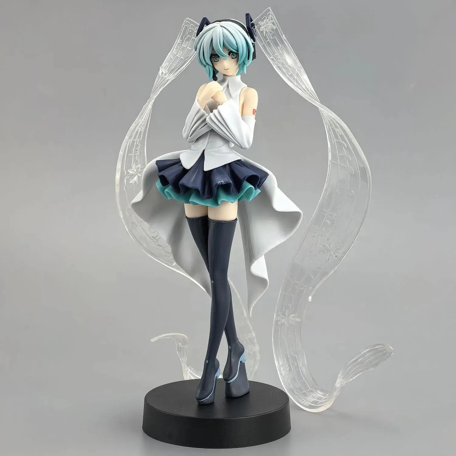 20cm Hatsune Miku Anime Action Figure, PVC Model Toy, Collectibles, Ornaments for Decoration Gifts, Ideal for Anime Fans