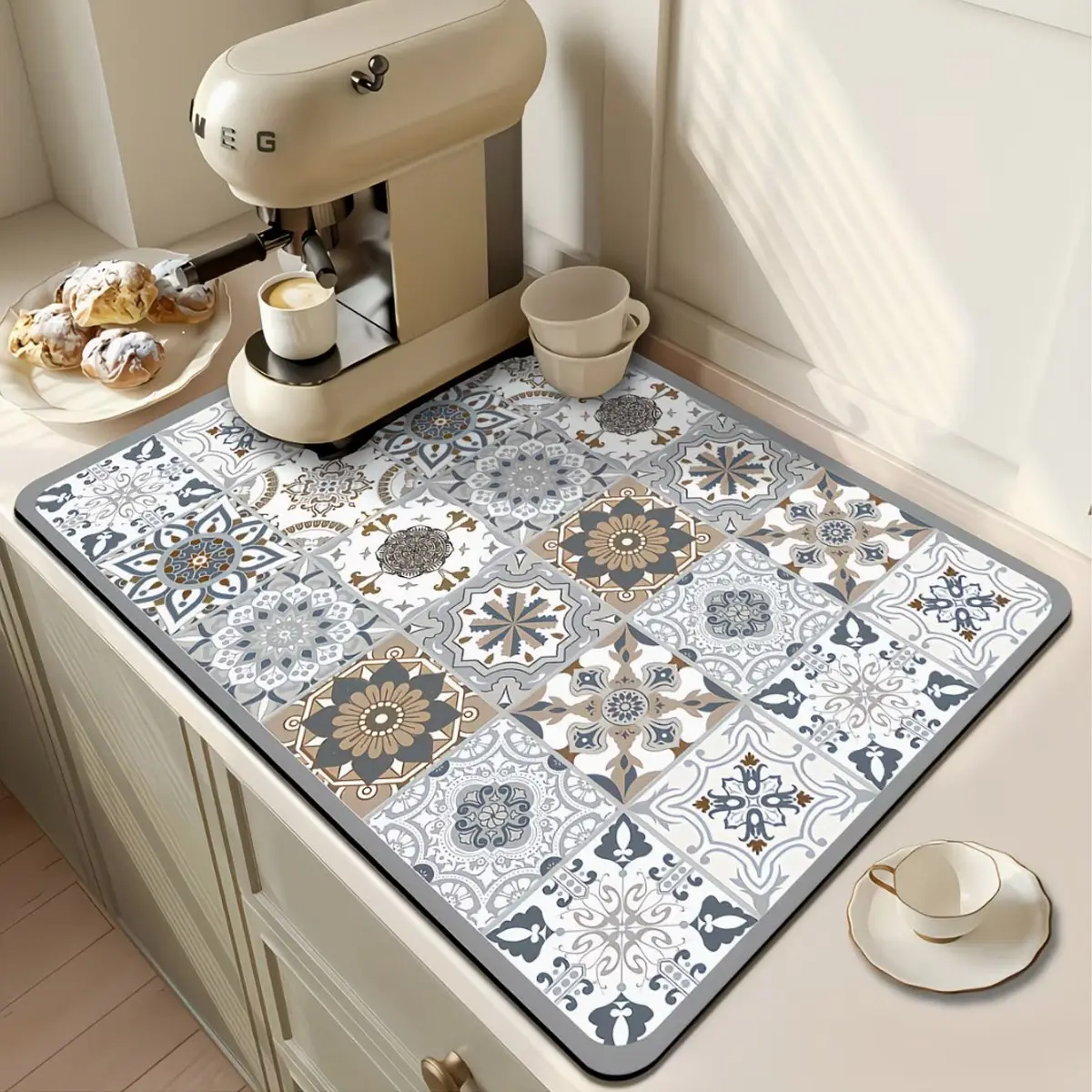 1pc Coffee Machine Water Absorbent Mat, Kitchen Countertop Drainage Mat - Diatomite Quick Drying Non-Slip Placemat for Coffee Bar, Retro Pattern Kitchen Mat - Perfect for Easter, Birthday, Mother's Day, Halloween, and Christmas Gifts