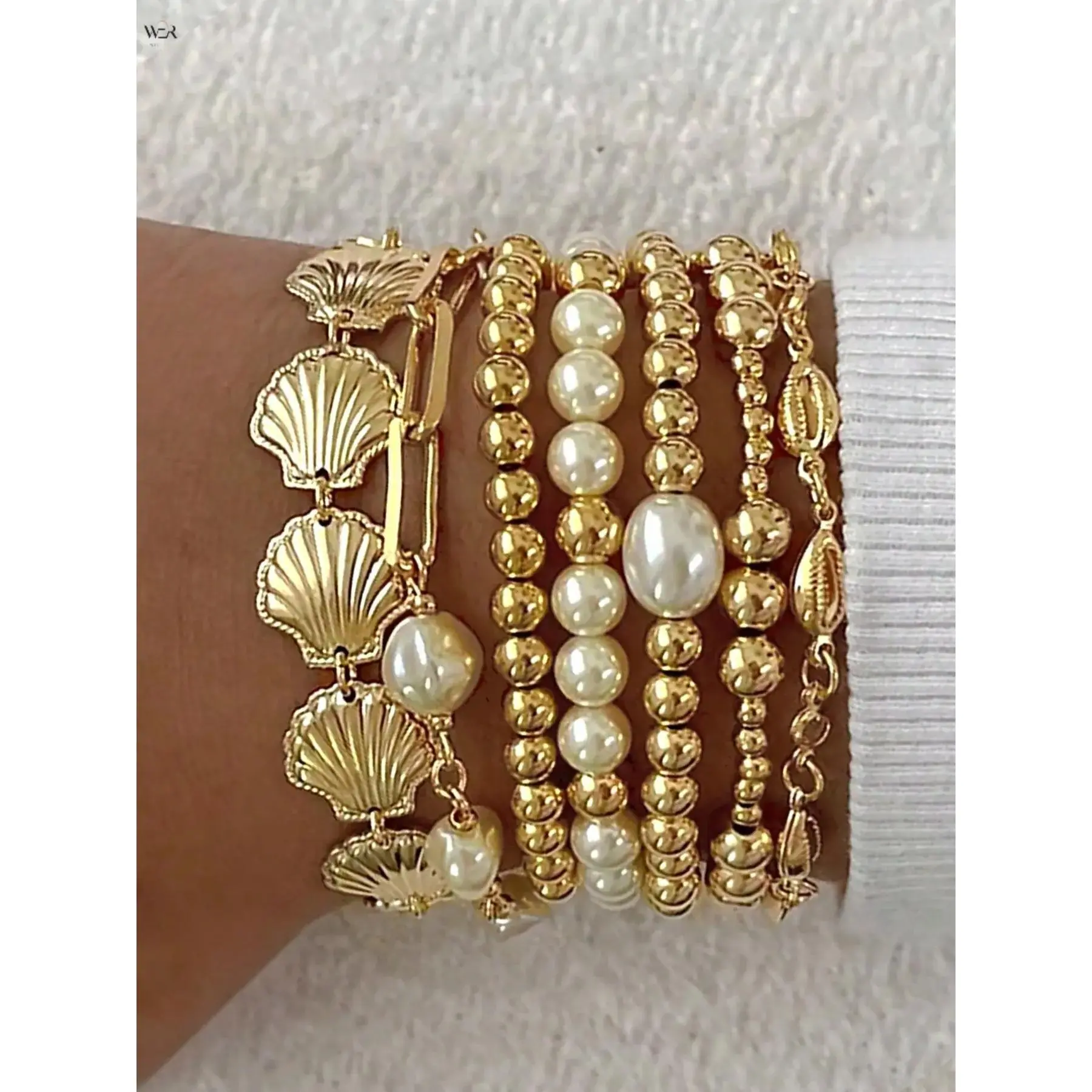 Women's 7Pcs Gold Stackable Bracelet Set - Seashell, Cowrie, Imitation Pearl Beaded with Beading Detail, Adjustable Extension Wrist Chain, Layered Look, Summer Vacation Seaside Minimalist Costume Jewelry Gift