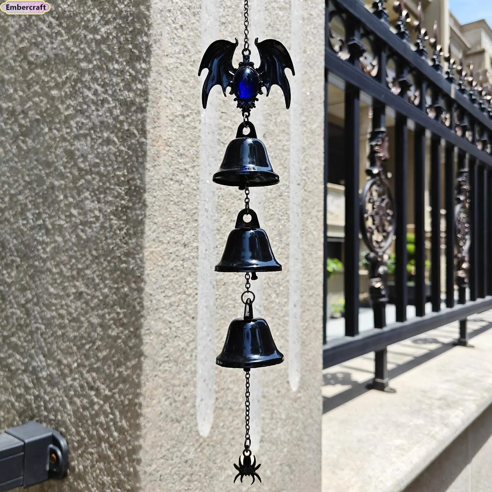 Gothic Design Bat Wing Wind Chimes with Black Metal Bells, Dark Aesthetic Spider, Ruby-Sapphire Decorative Chain Hanging Ornament, Witchy Halloween Home Decor, Unique Gift for Horror Fans, Dark Gothic