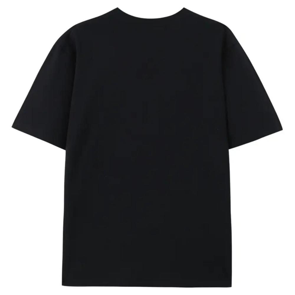 Leopard print double-sided T-shirt, available in a variety of sizes and colors, is a fashionable item suitable for everyone