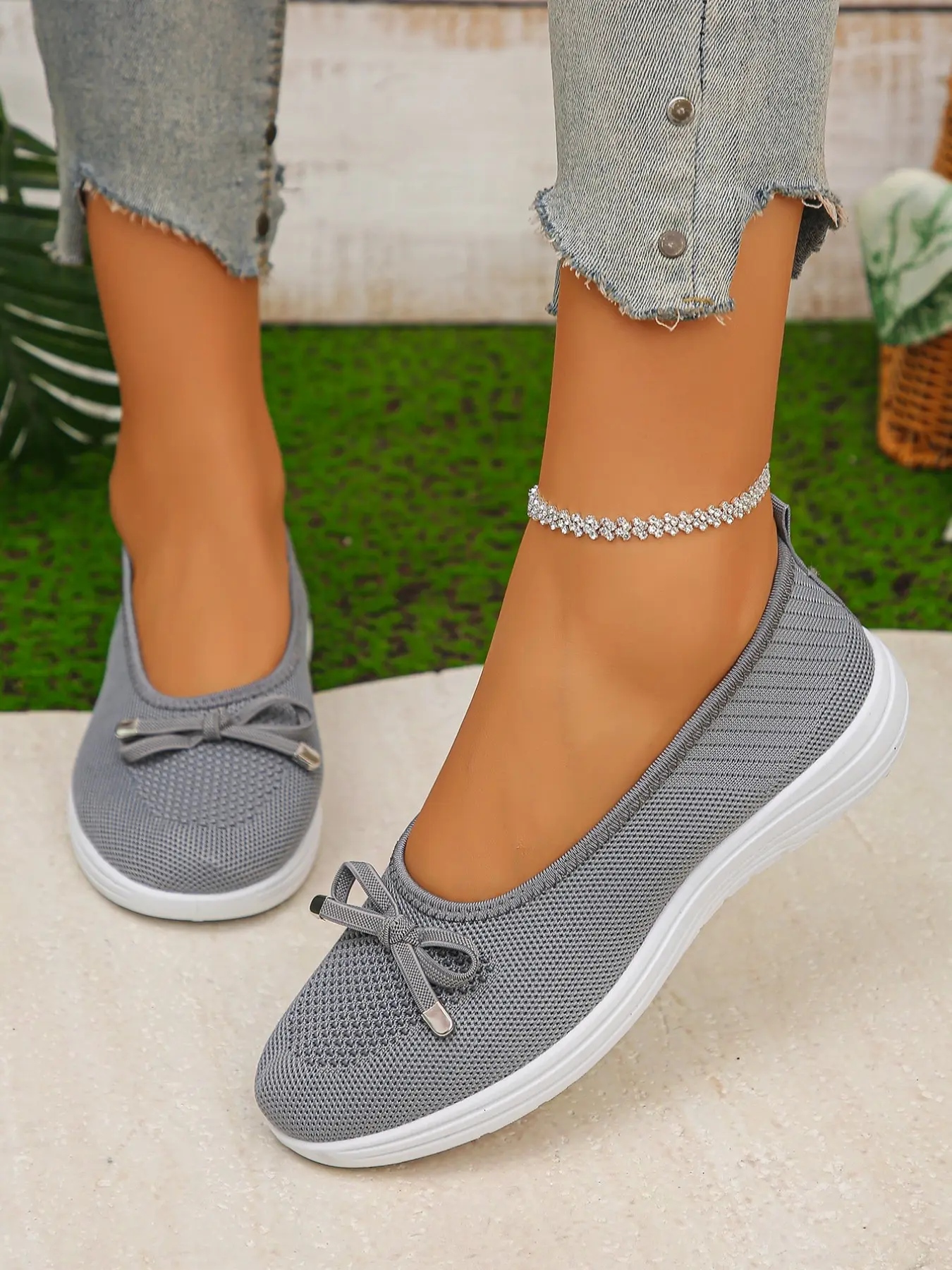 Spring Summer Breathable Flyknit Mesh Low Top Women's Shoes, Butterfly Knot Lightweight Anti-Slip Soft Sole Walking Shoes, Casual Slip Ons Comfort