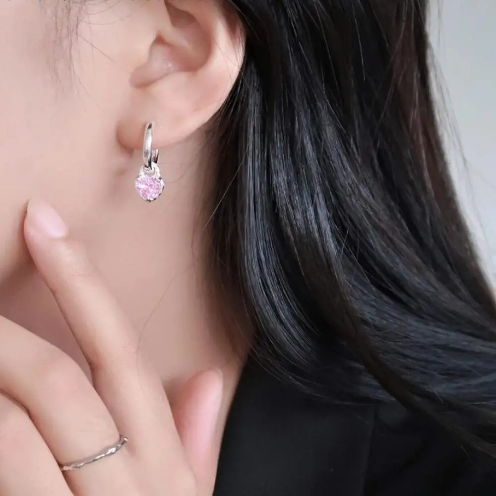 Heart-Shaped Zircon Stud Earrings, Unisex Korean Minimalist Jewelry with Sparkle Effect, Lightweight for Wedding & Party Wear, Heart Outline, All-Day Wear