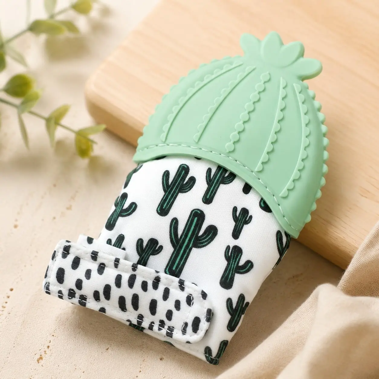 Silicone Teething Mitt, Soothing Infant Teething Mitten (Cactus)Gift