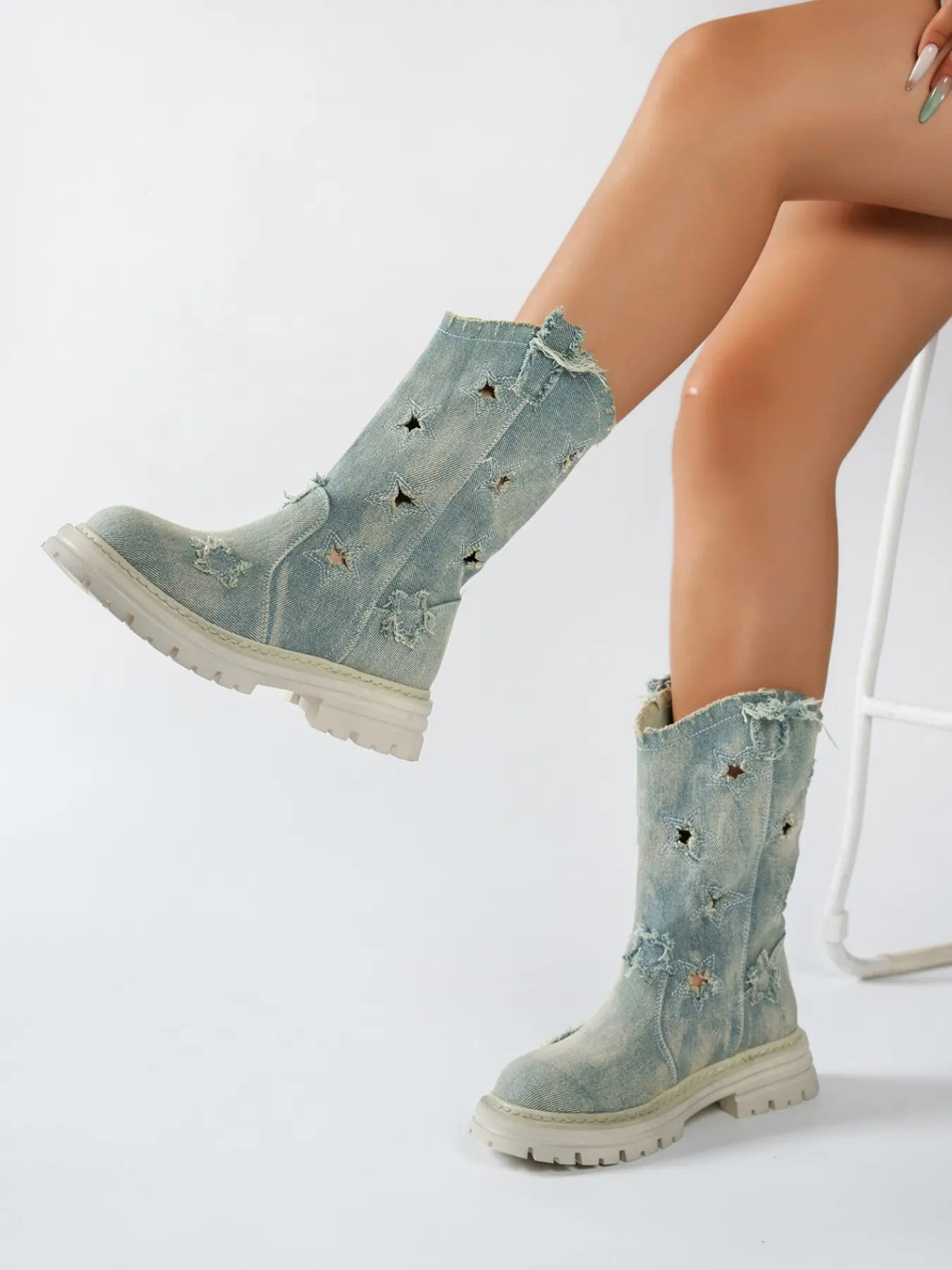 Women's Vintage Distressed Denim Mid-Calf Boots, Thick Sole Star Cutout Design, Comfortable Breathable, Streetwear Fashion, Casual, Fashionable Boots, Boots Shoes