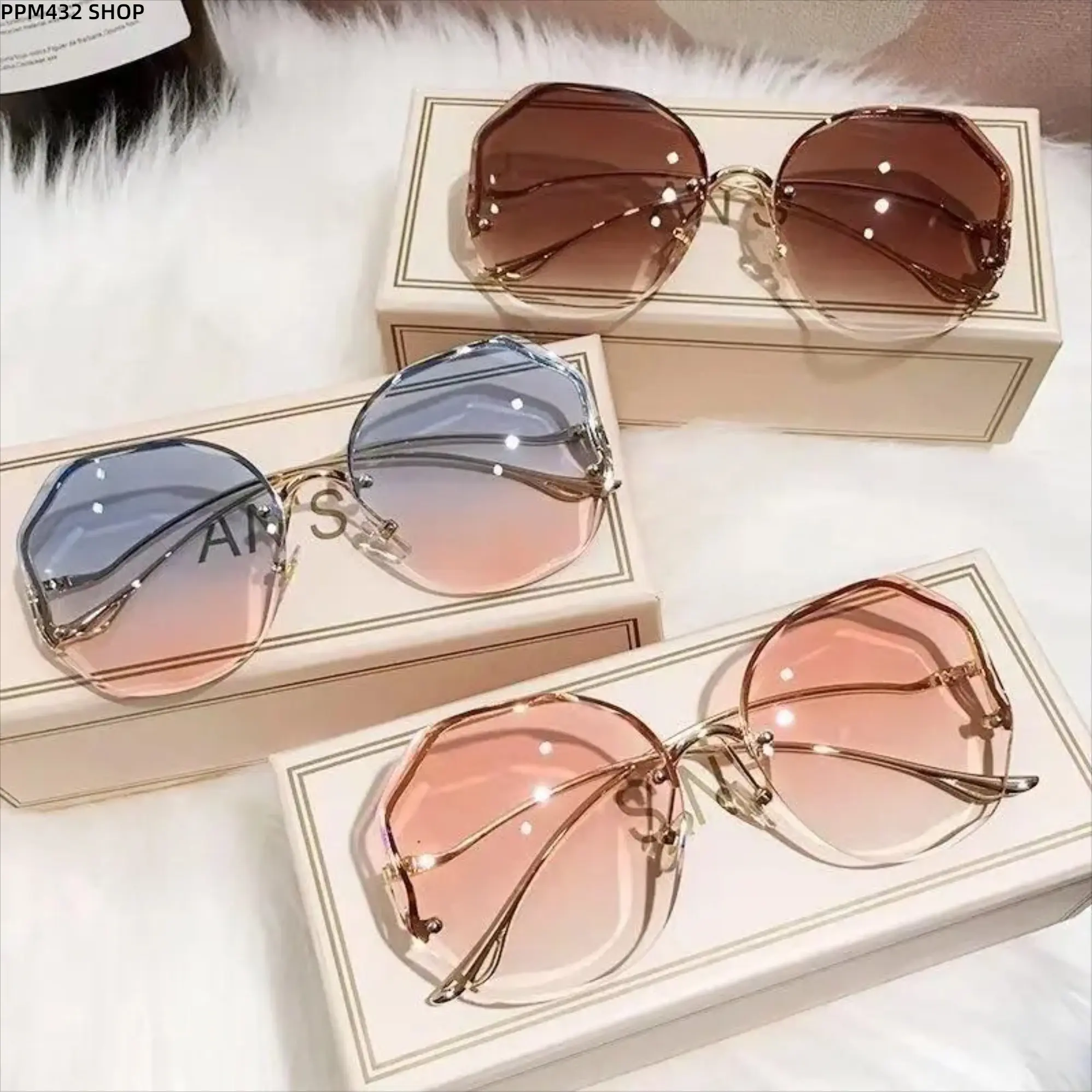 Women's 3-Pack Oversized Square Shape Sunglasses - Vintage Fashion Eyewear, Lightweight Stainless Steel Frame, Tinted UV400 Anti-Glare Lenses, for Outdoor Wear, Daily Use, Anti-Glare Lens