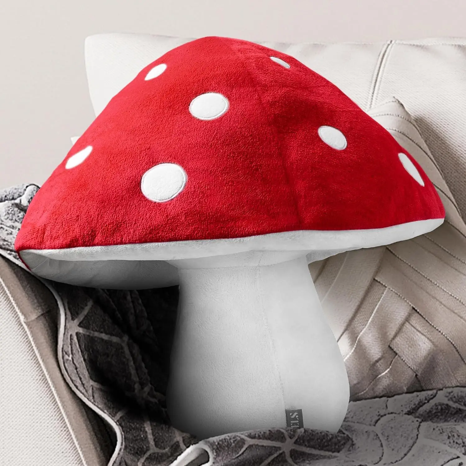 15.35 In Plush Fabric Mushroom Pillow, Cute Shape 3D Polka Dot Mushroom Form Decorative Throw Pillow for Sofa Couch Living Room, Red