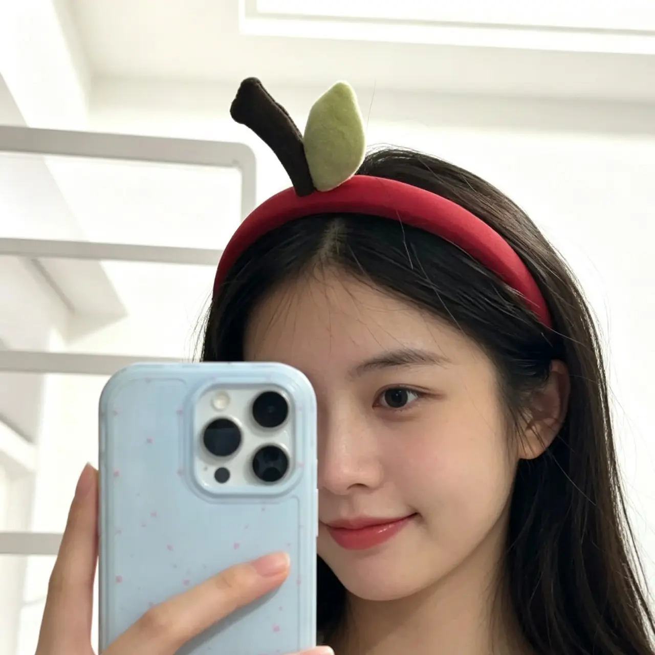 Fluffy Fruit Plush Headband for Women, Cute Soft Non-Slip Calyx Hair Hoop, Y2K Kawaii Plush Hair Accessory, Sweet Cartoon Style Face Wash Headband for Skincare Routine, Party, Photoshoot & Daily Use, Lightweight Aesthetic Hair Clip & Headwrap for Girls, C