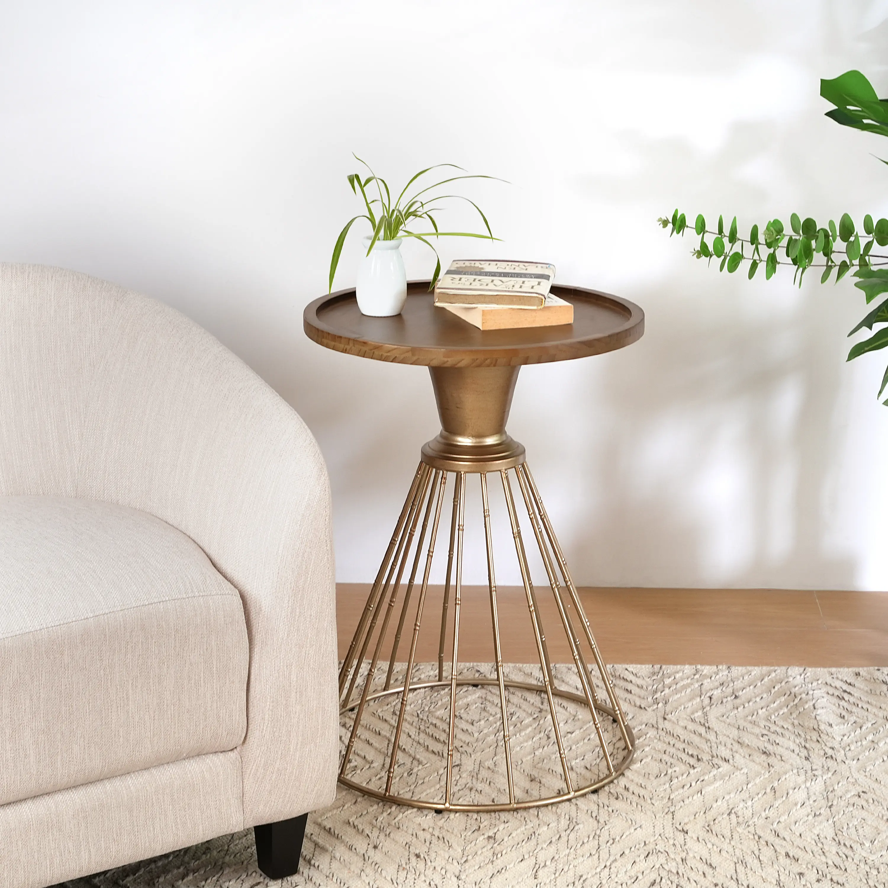 ARCH Retro Art Pine Wood Side Table with Hollow Edge, Antique Gold and Natural Finish, Small Accent End Table for Living Room, Bedroom, Bedside, Home Office, Compact Nightstand, 1-Pack, Living Room Table for Sofa Side, Bedroom, Office