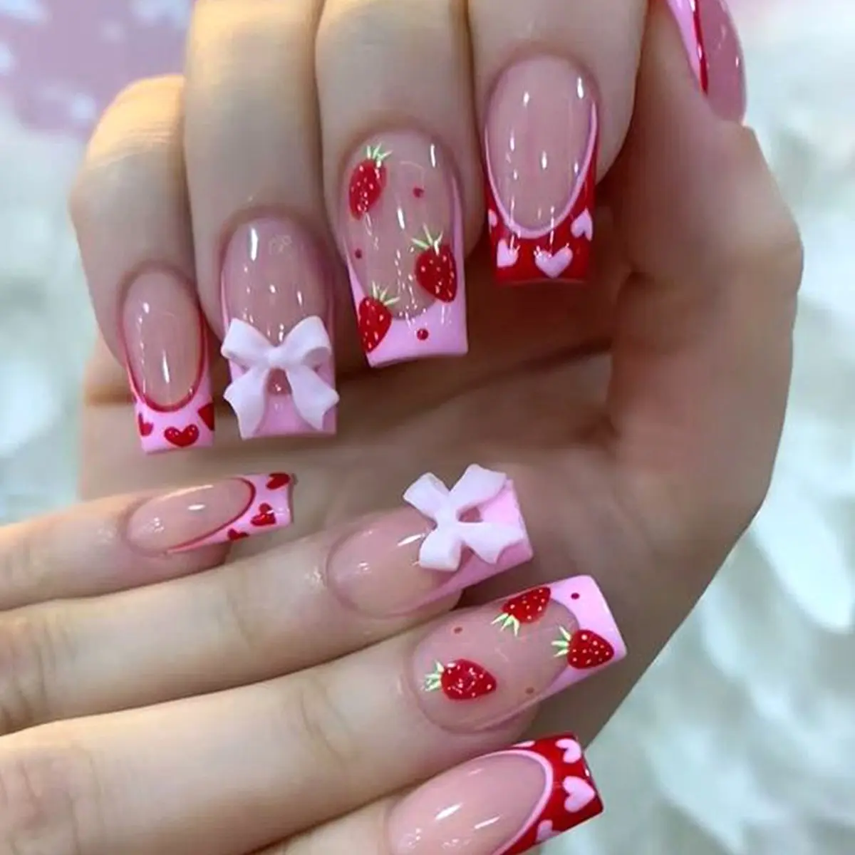 24pcs Press-On Nails Set, Strawberry Bow Design, Decorative Nails, Nail Designs, Medium Square Heart False Nails, Glossy False Nails, Press On Sets, Includes Jelly Glue & File, Easy Application
