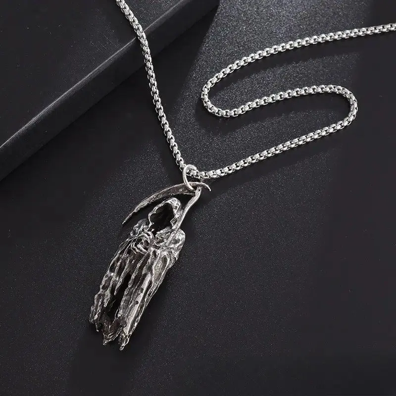 Minimalist Skull Pendant Necklace, Edgy Unisex Streetwear Chains, Fashion Accessories for Daily Wear, Womens Gifts, Men's Accessories, Jewelry, Casual, Bold Personality
