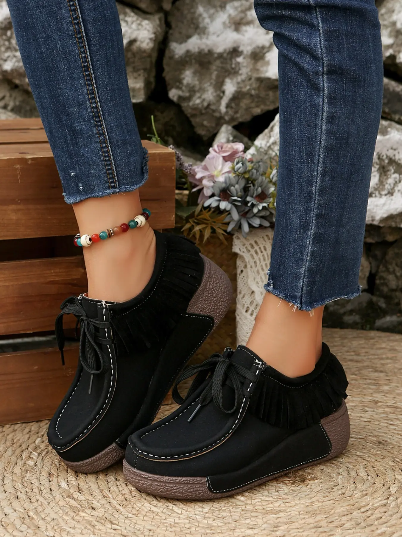 Vintage Fringe Thick Sole Boho Style Lace-Up Short Boots, Fringe Decor Round Toe Height-Boosting Casual Shoes, Anti-Slip Thick Sole Leisure Short Boots