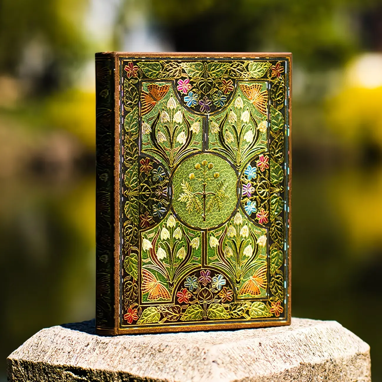 Retro Hardcover Notebook, Butterfly Flower Design, Foil Cover, Colored Pages, Travel Diary, Ideal Gift for Office or Back-To-School