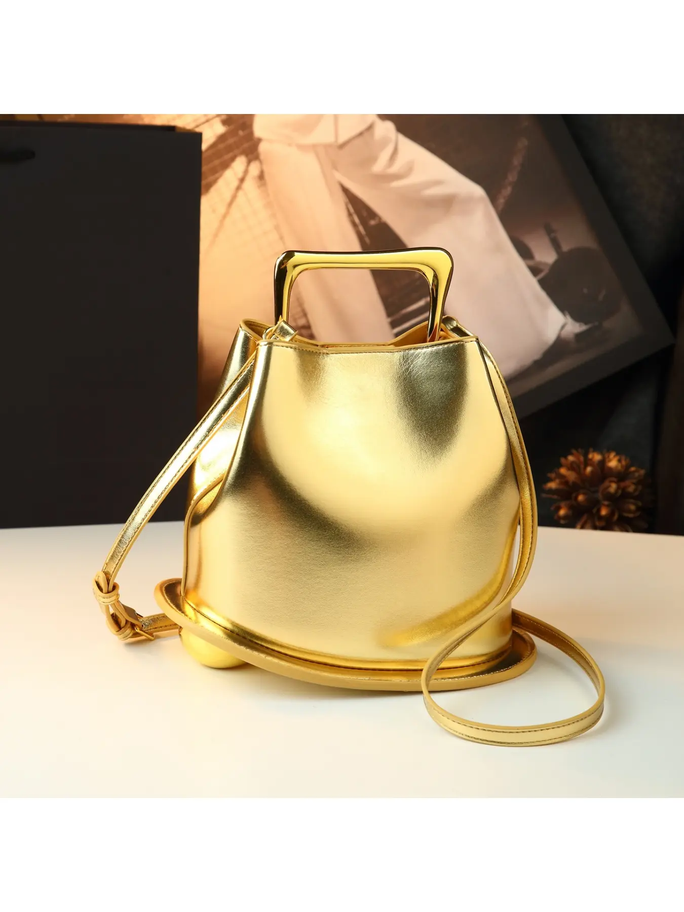Shiny Metallic Gold Bucket Bag Unique Square Metal Handle Crossbody Fashion Bag Mini Purse Evening Party Shoulder Handbag for Women Adjustable Strap Luxury Designer Small Bag