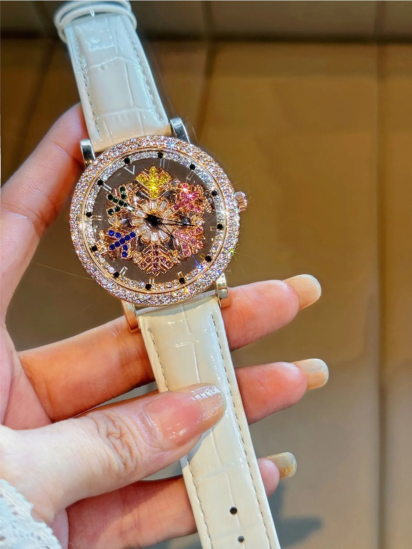 1 dazzling fashion luxury ladies' watch inlaid with colored rhinestone quartz watch, equipped with rotating colored snowflake dial and durable leather strap, waterproof design watch is very suitable for gifts and daily wear, Elegant Dial