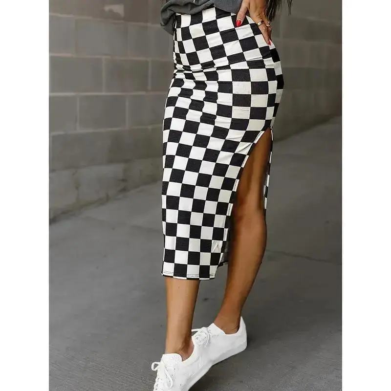 Women's Checkered Midi Skirt - A-line Slimming Black Skirt with Side Slit, Machine Washable Casual Fall Style, Flowy Casual Skirt, Split Hem Skirt