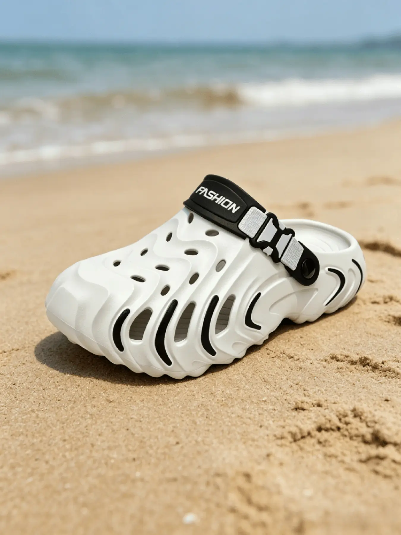 Unisex Trend Fluid Wave Closed-toe 2-way Slides, Eye-catching Futuristic Functional Streamline Shape, Light High Elastic Integrated Hollow Upper, Arch Cushion Insole Ease Sports Tiredness, Versatile For Wading, Wild Camping, Street Outfits & Gym Recovery