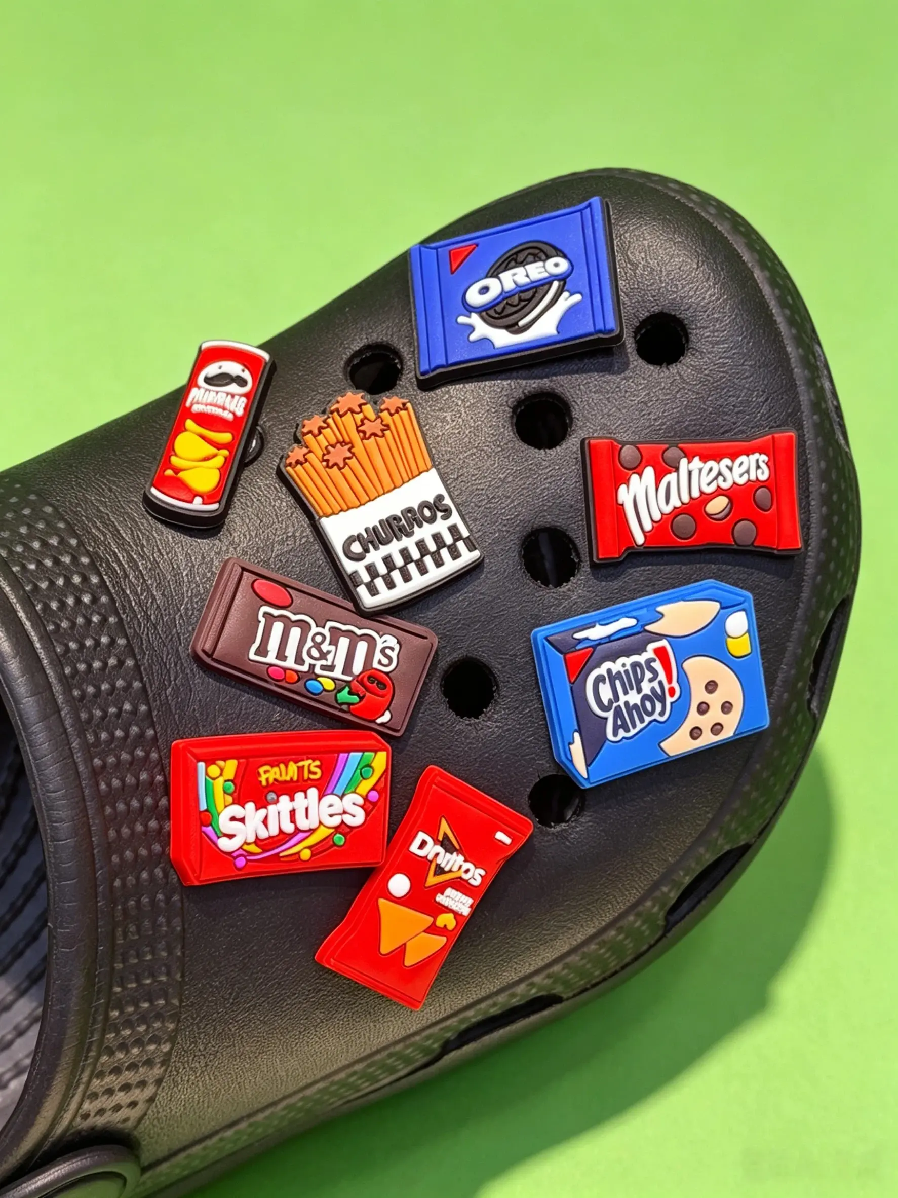 8Pcs Cute Snack Pattern Shoe Accessories, Cute Shoe Charms, DIY Holey Shoes Button Sandals Decor, Shoe Charm Set, Suitable for Kids and Adults, All Seasons
