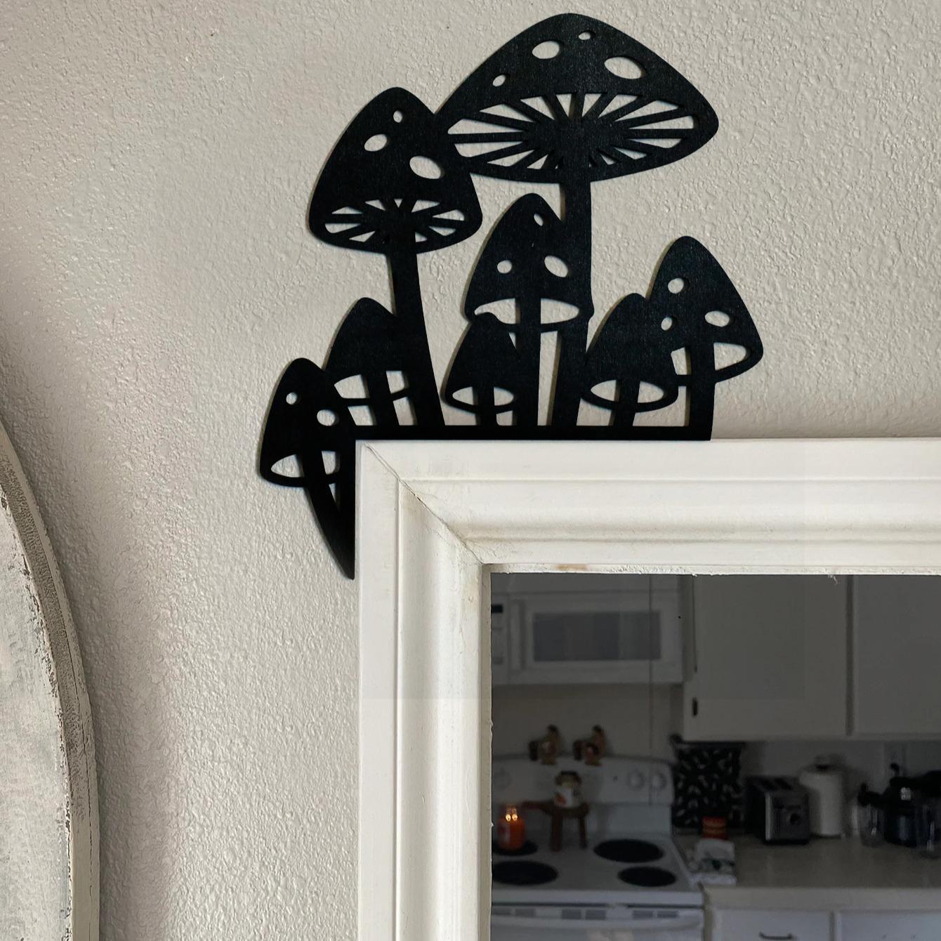 Mushroom Design Hanging Decor, Gothic Style Wooden Hanging Decor, Unique Door Hanging Decor, Door Frame Decor, Home Decor for Country and Bohemian, Hangable, Wall Hanging Ornament