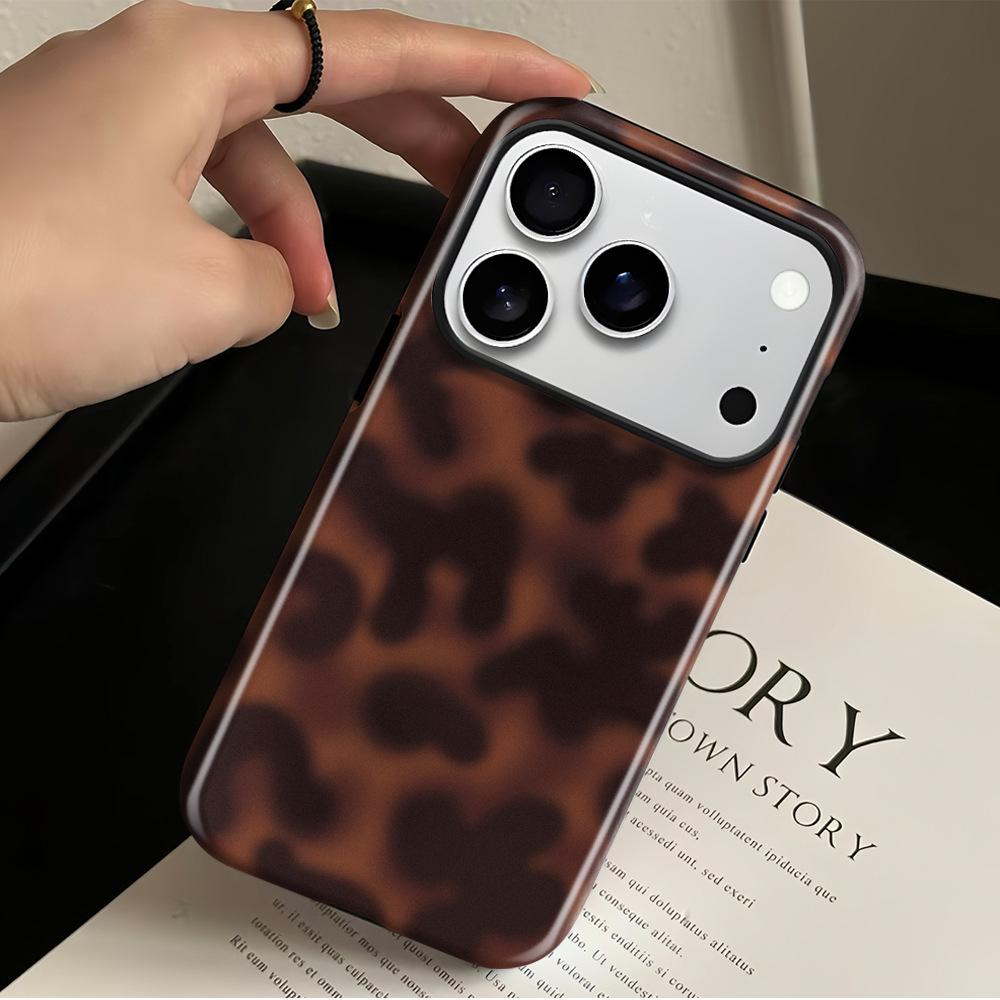 Tortoise Shell Phone Case for iPhone 17 Pro Max Shockproof TPU & Hard PC Protective Cover Amber Brown Leopard Design for Women & Girls