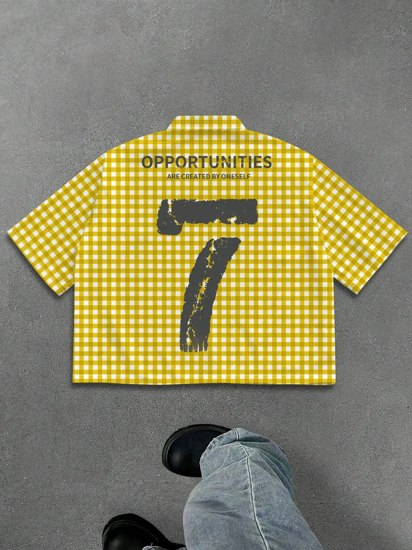 Men's Retro Plaid Checkered Button Up Shirt, Casual Streetwear Tops, Yellow Gingham Short Sleeve Shirt with Distressed Number 7 & Inspirational Slogan Print, Y2K Grunge Aesthetic Blokecore Top, Loose Fit Lapel Shirt for Skateboarding, Daily Wear, and Stre