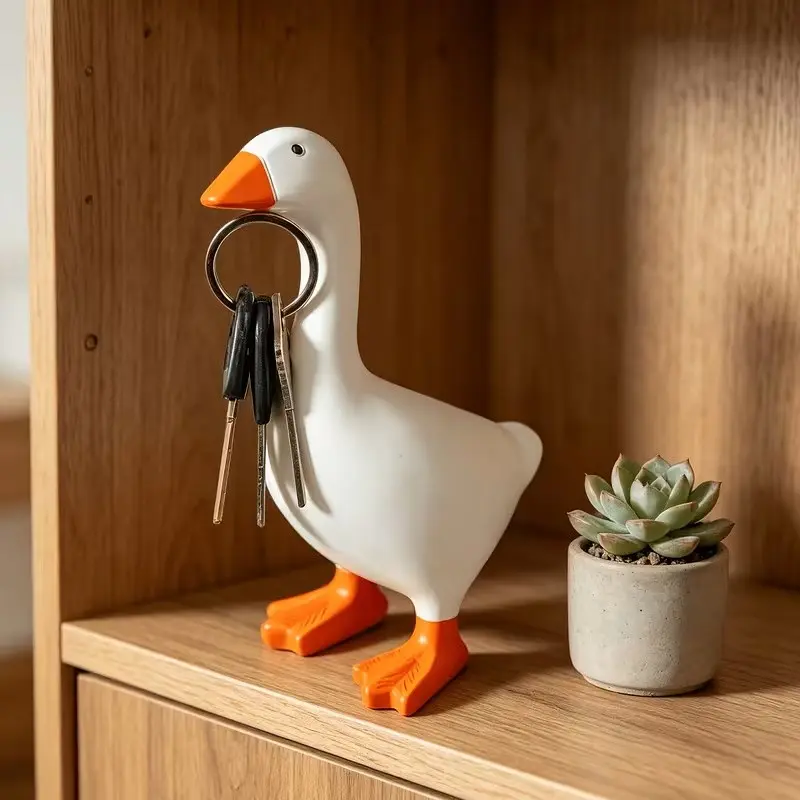 Magnetic Goose Key Holder, Creative Resin Animal Desk Decor, Entryway Key Hook, Cute Home Gift, Office Desk Organizer, European Style