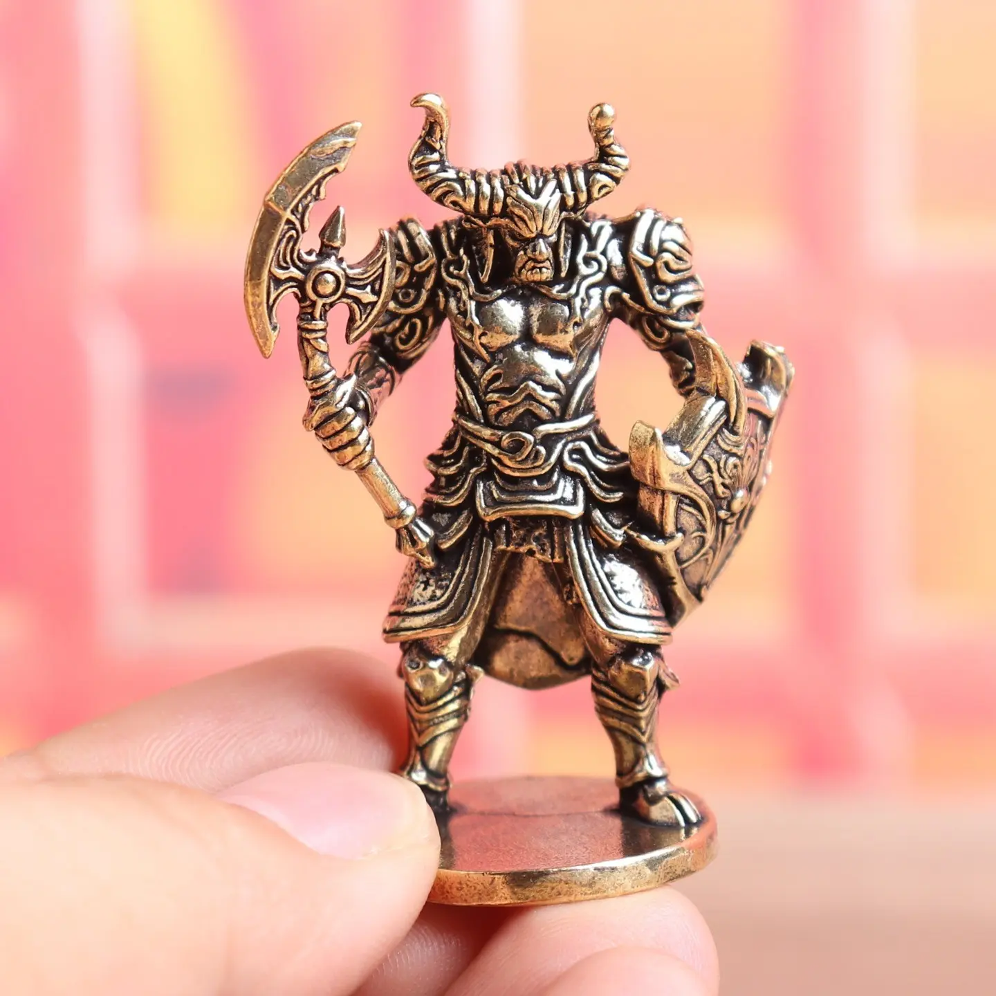 Pure Brass Bull Warrior Armor Vintage Desk Decor, Home Office Shelf Ornament, Festival Gift, Tea Pet Craft, Small Sculpture, Metal Decor