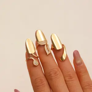 Elegant Detachable Finger Rings - Unique Aesthetic Hand Accessory | Instant Outfit Upgrade Party Essential