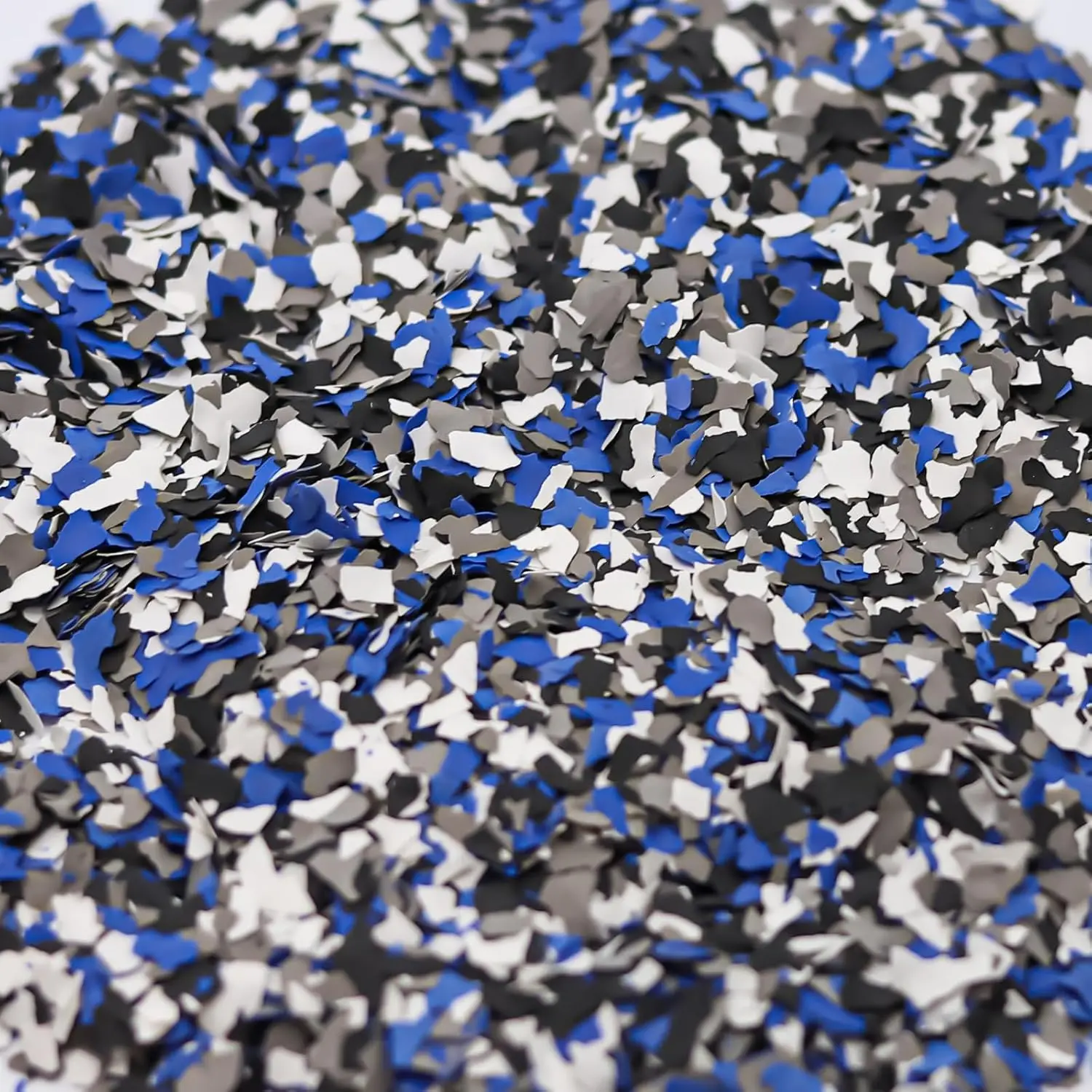 Epoxy Floor Flakes for Garage Blend Color Chips Concrete Floor Coatings Decorative Paint Flakes for Interior Exterior Walls Paint (Black White Blue Grey 1lb)