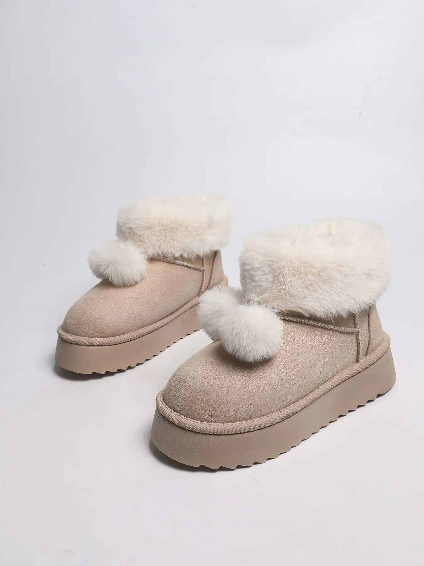 Sweet Plush Ball Turn-Down Snow Boots for Women, Winter Thickened Cotton Boots, Anti-Slip Short Cuff, Versatile Female Shoes