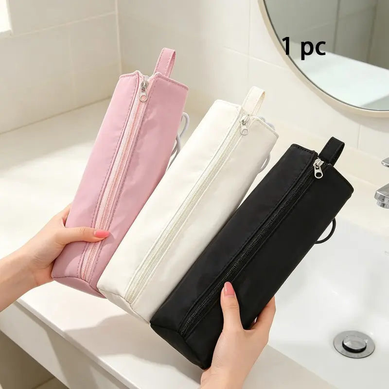 1 Piece Heat-Resistant Hair Styling Tool Organizer Bag Travel Iron Storage Pouch Solid Colored Curling Wand Case Waterproof Flat Iron Holder Hanging Bathroom Bag Portable Styling Tool Storage Bag Anti-scalding Curling Iron Organizer Pouch