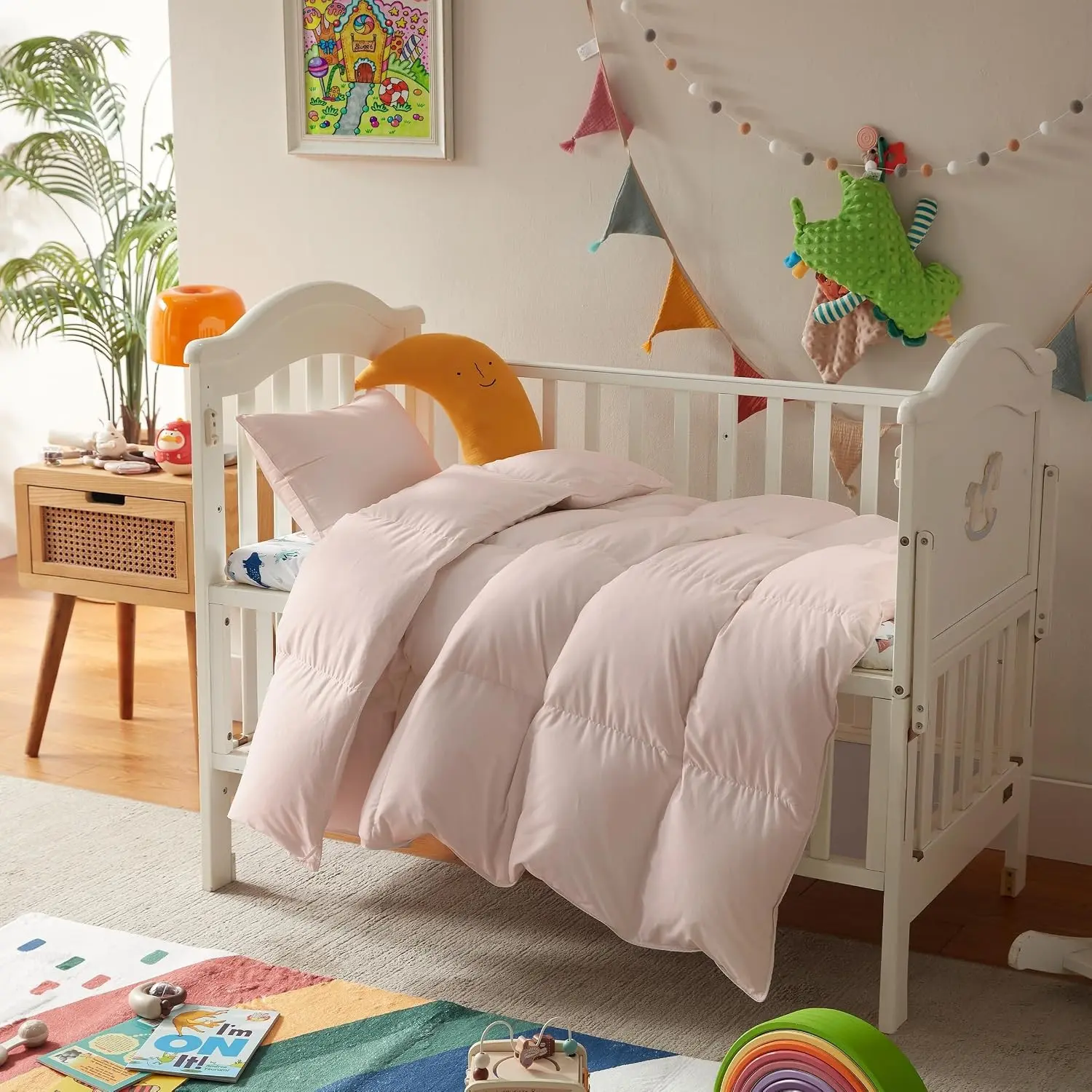 Toddler Lightweight Duvet Insert, 45x60 in Pink All-Season Down Blanket for Kids with Soft Cotton Blend Fabric