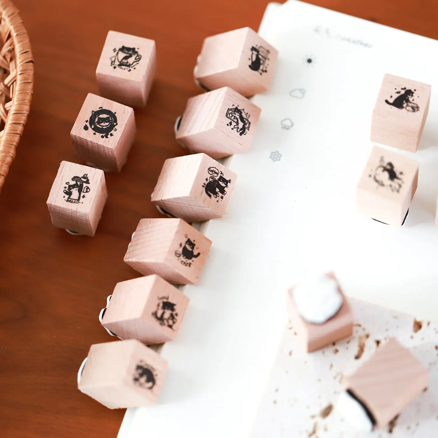 Cute Cat Mini Planner Stamps Set, High Aesthetic Cartoon Animal Patterns, Handmade DIY Check-In Decorations, Perfect for Crafting Enthusiasts, Junk Journaling