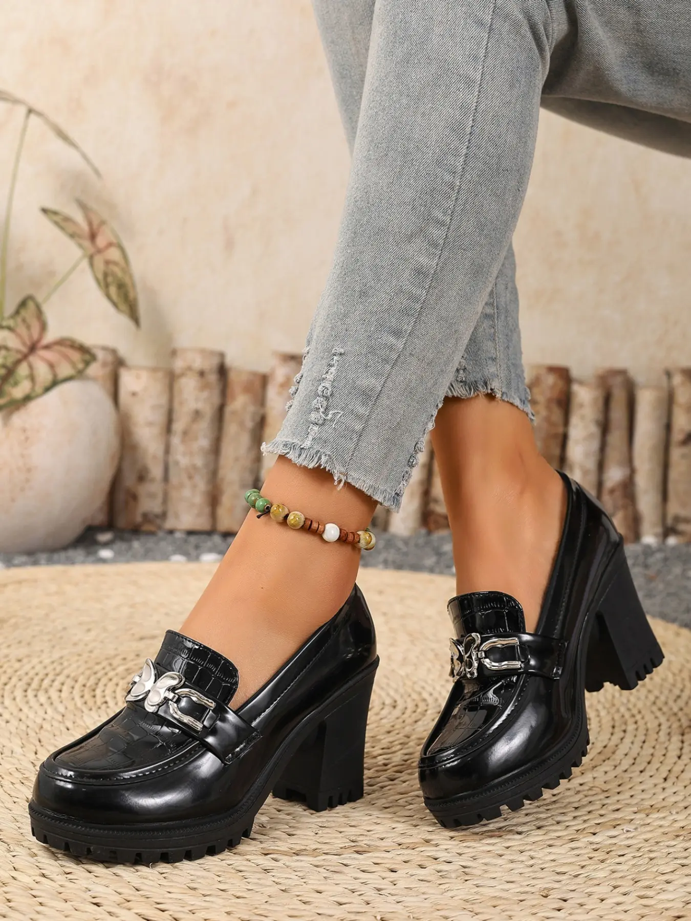 Vintage Round Toe Loafers High Heel, Crocodile Texture Butterfly Metal Buckle, Heeled Comfortable Office Shoes, All-Season PU Leather