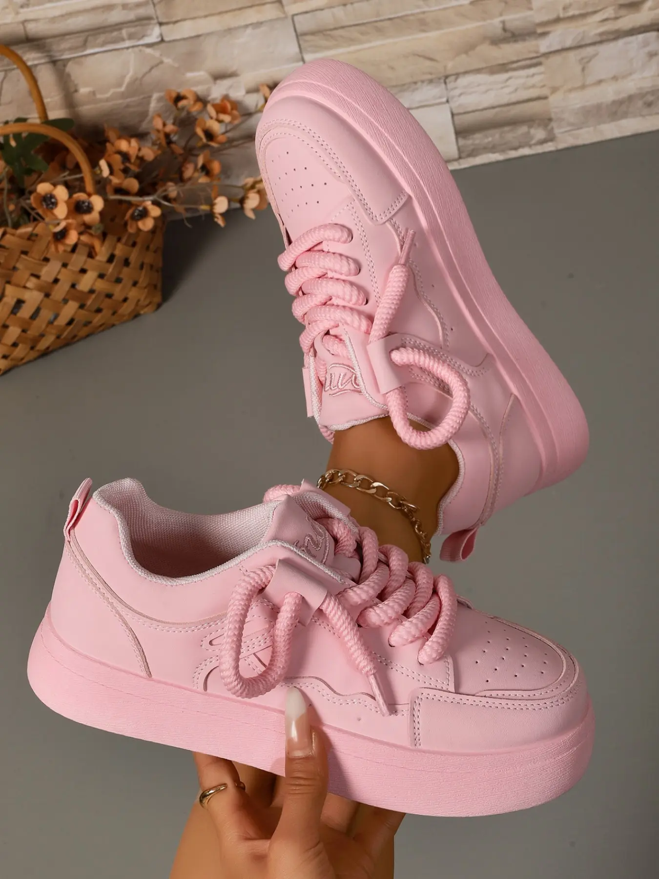 Women's Wave Colorblock Thick Sole Fashion Sneakers, Chunky Rope Laces Cute Daily Casual Low Top Trainers Board Shoes, Comfortable and Stylish Footwear, Thick Soled Shoes