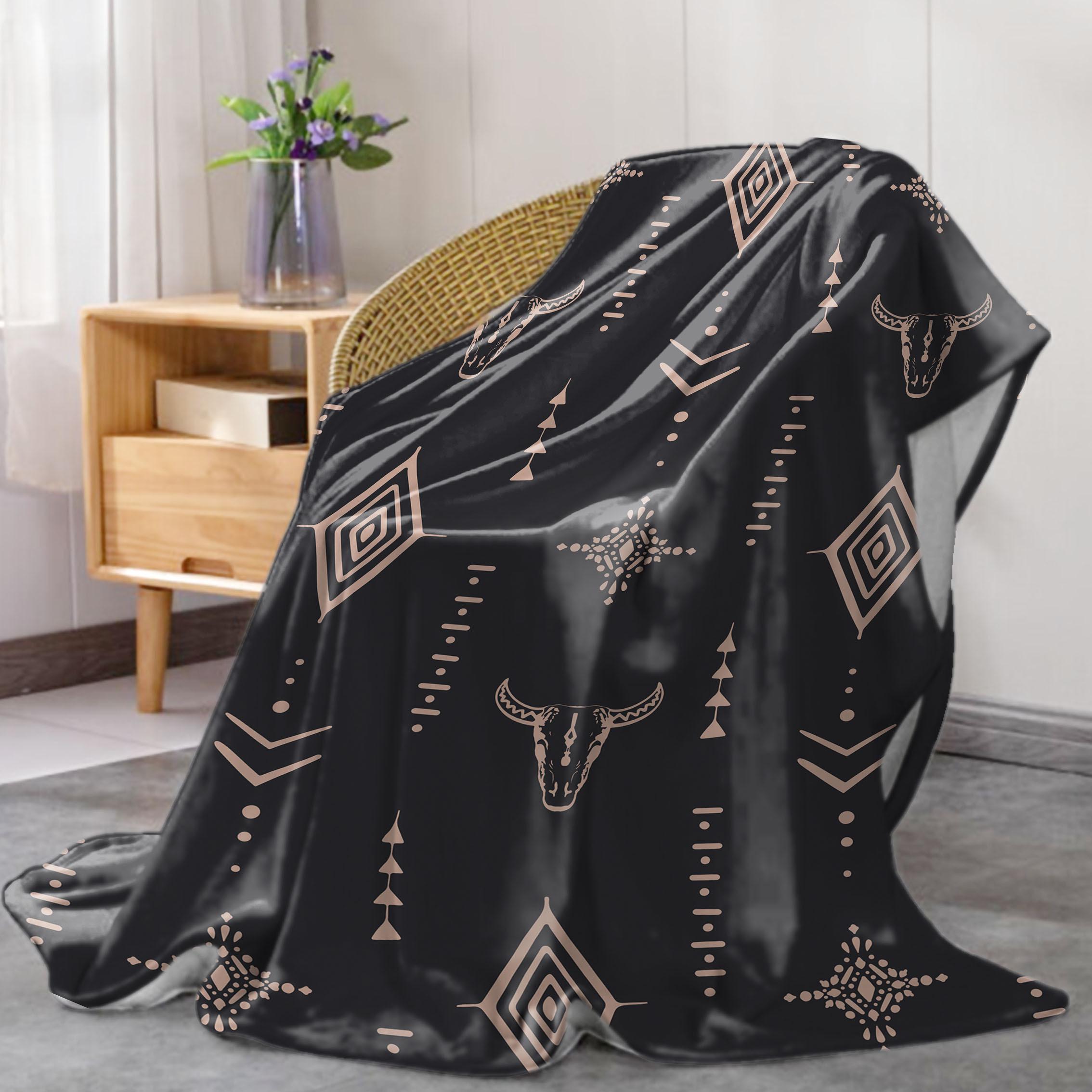 JOOCAR Soft Digital Print Polyester Knitted Retro Western Style Flannel Throw Blanket - Mid Century Design with Bull & Geometric Patterns for Bed, Sofa, Office, Camping - All Seasons