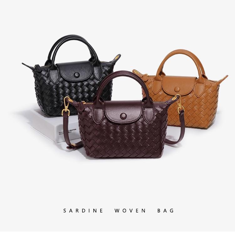 6252 Hand-woven Shoulder Dumpling Bag 2025 New PU Leather Fashion Commuter Messenger Bag