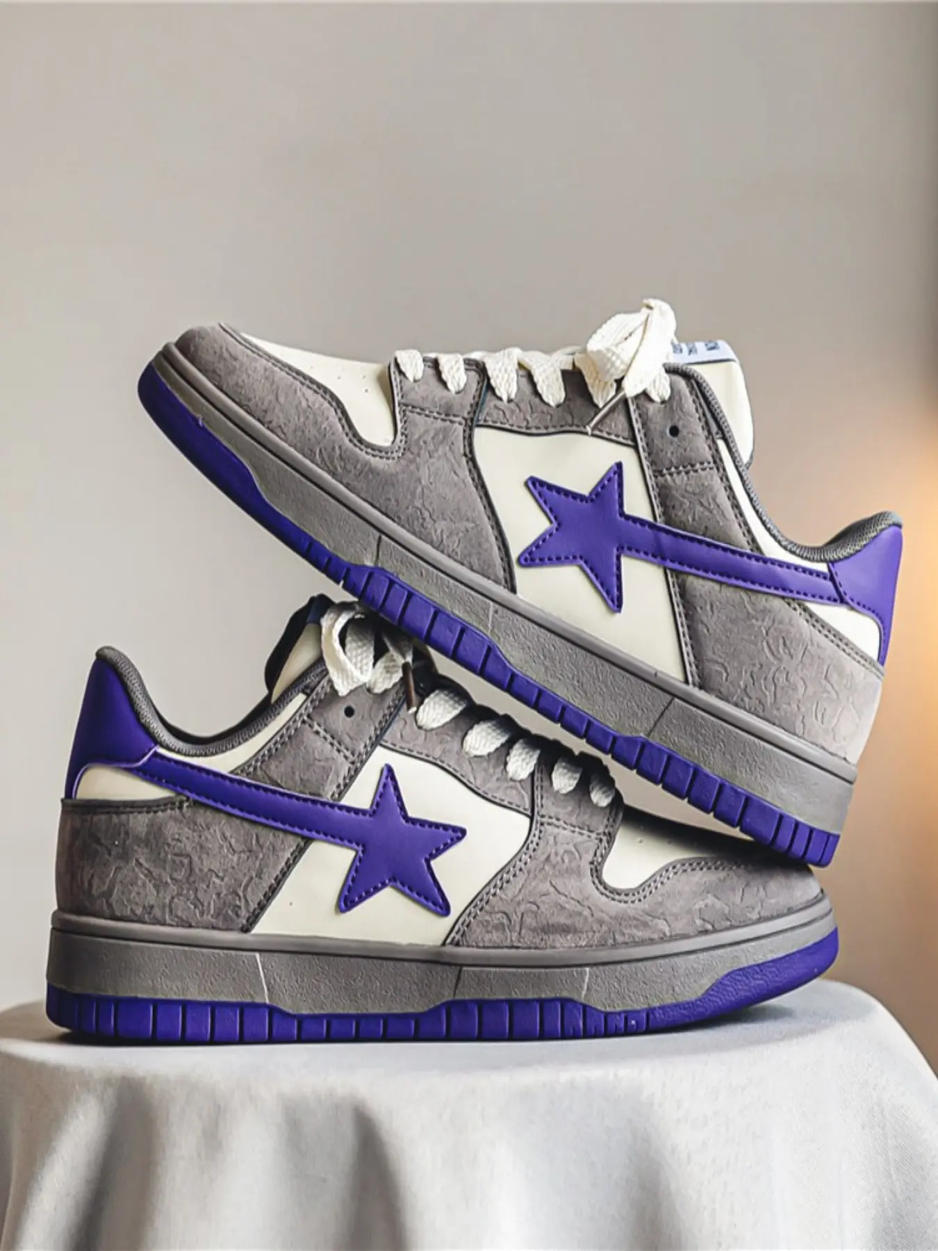 Men's Casual Thick Sole Canvas Low Top Retro Breathable Sports Shoes, Star Pattern Skateboard Shoes, Suitable for Outdoor Tennis