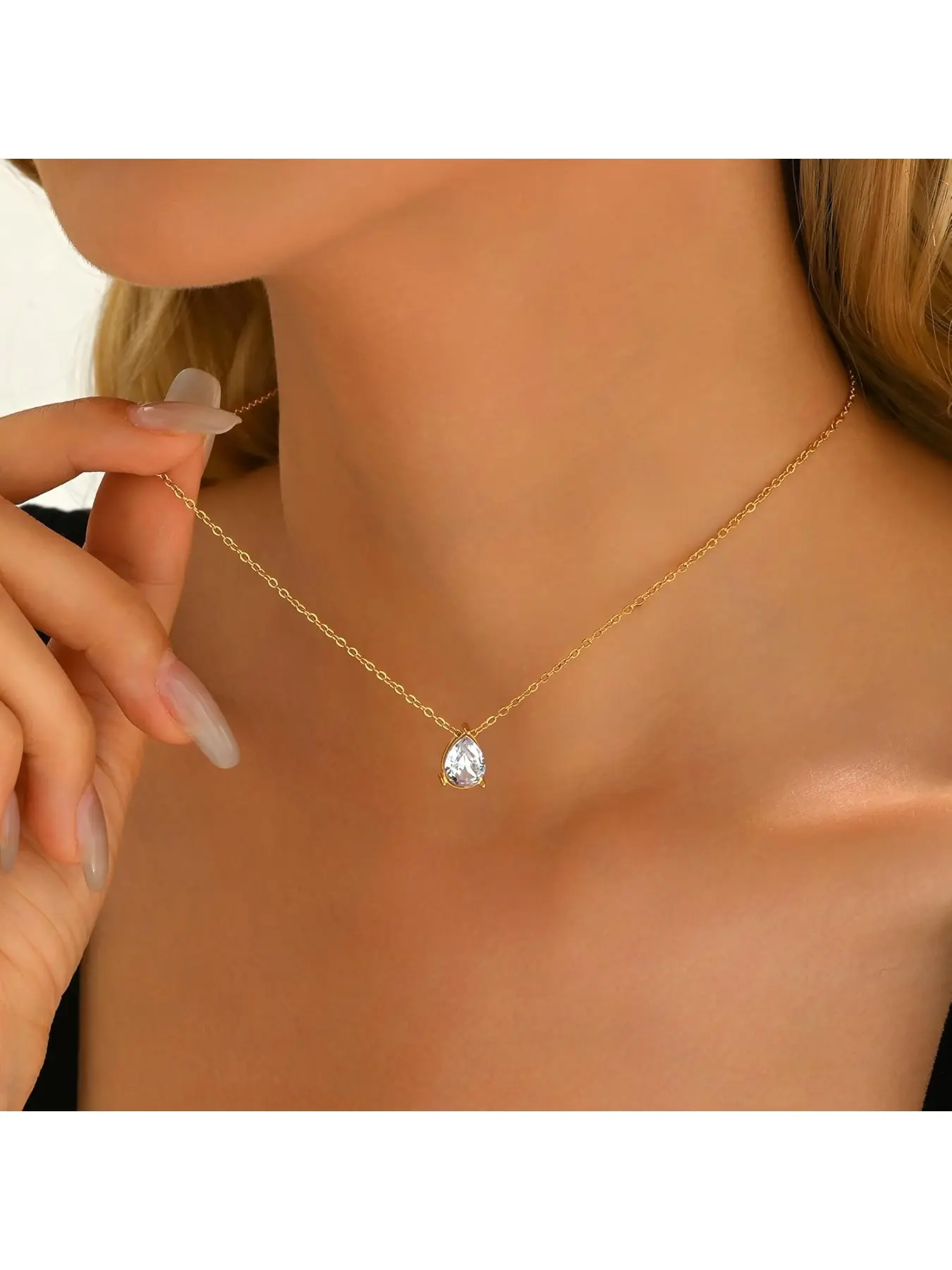 Golden Necklaces for Women Cubic Zirconia Solitaire Pendant Necklace Dainty Teardrop Necklace Trendy CZ Lariat Bridesmaid Necklace