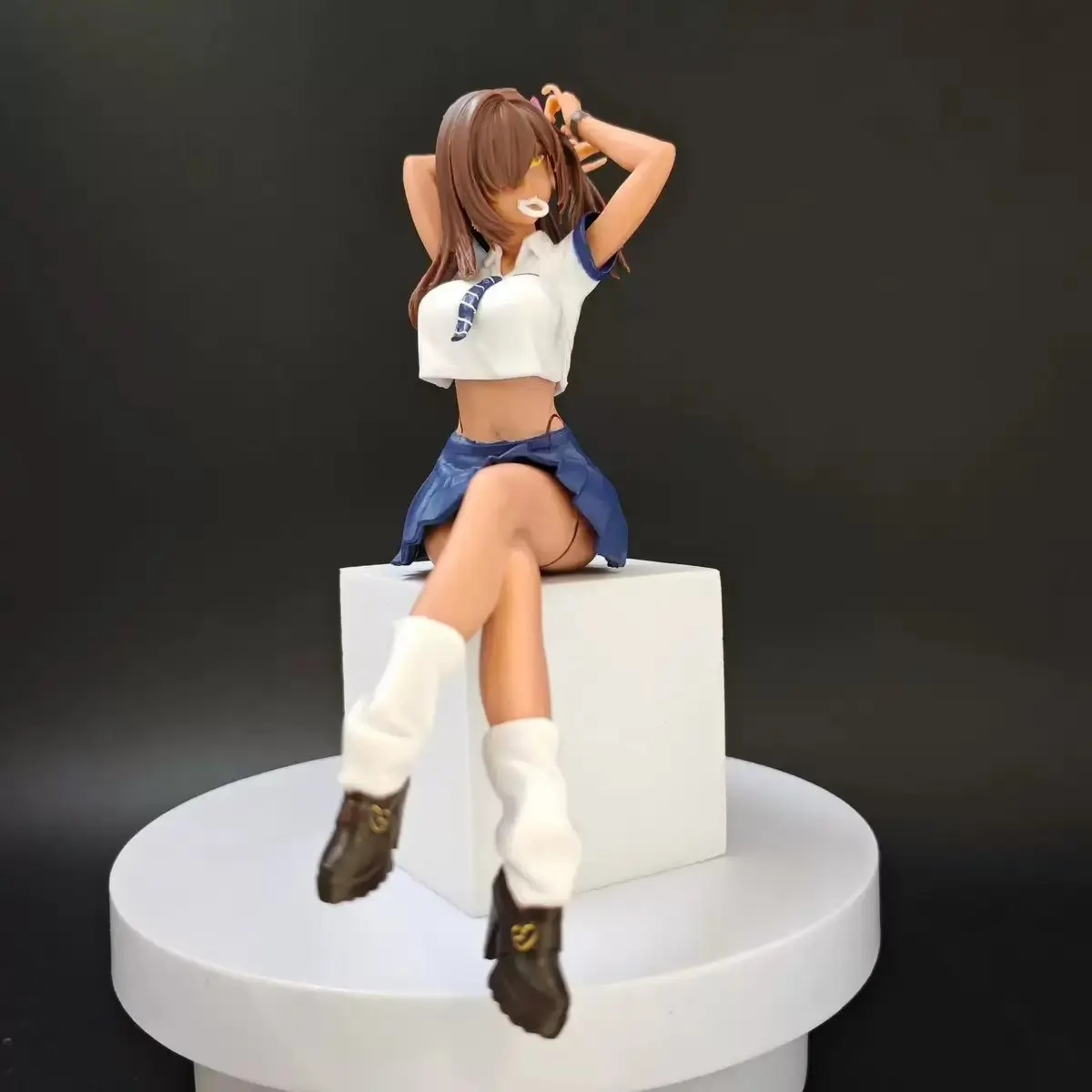 Victory Goddess Nijika Anime Girl Figure Model, Desktop Decoration Collectible, Secondary Dimensional Beautiful Maiden Statue, Figurine