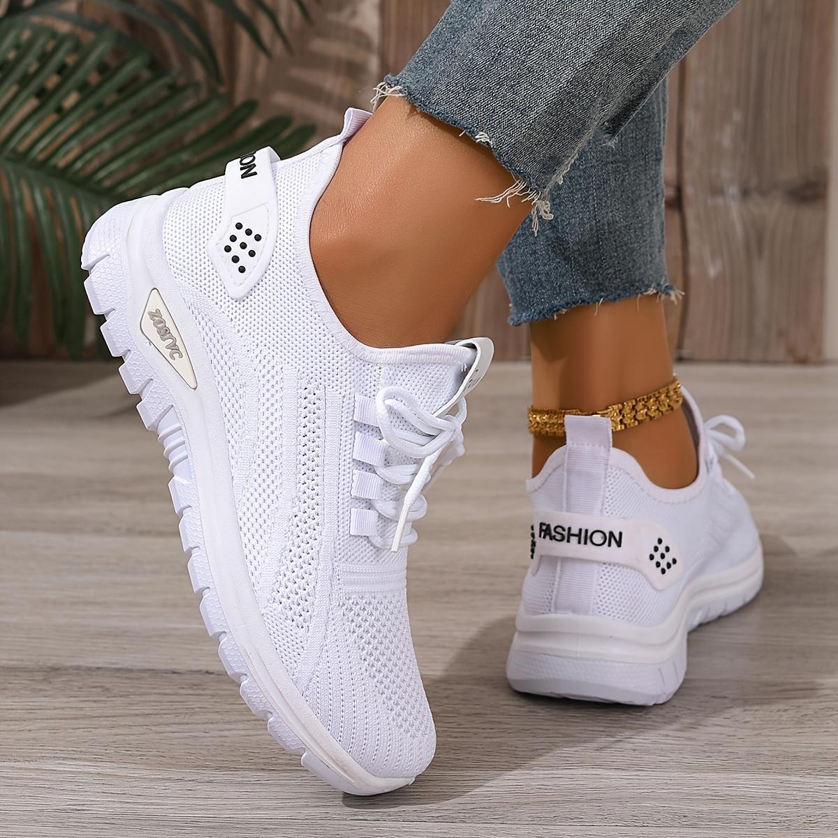 【QUAWUJIE】Women's Plus Size Wide Fit Sneakers 2026 Spring Summer New Arrival Mesh Breathable Lightweight For Ladies Outdoor Daily Wear