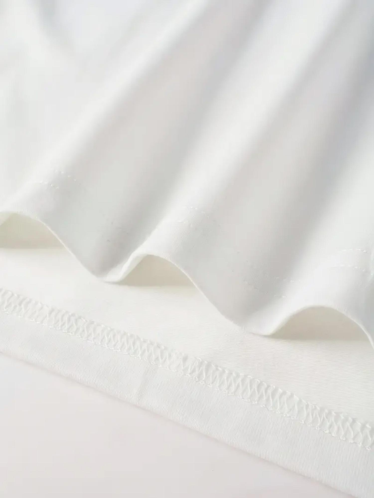 Vibrant Rainbow Volleyball Graphic Women'S Summer Short Sleeve Top - Relaxed Fit Tee for Sports And Casual Wear