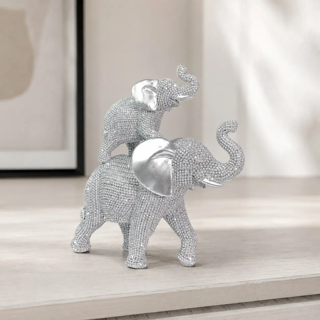 Resin Silvery Elephant Ornament, Rhinestone Mother and Baby Elephant Decor, Decorative Figurines, Lucky Wealth Symbol, Elegant Holiday Gift, Shelf Display Craft