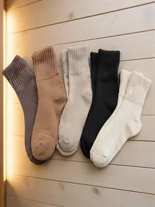 Women's Winter Socks Warm Thick Knit Soft Vintage Casual Mid-Calf Fuzzy Socks, 5 Pairs/10 Pairs, Fall & Winter, Plain Pattern