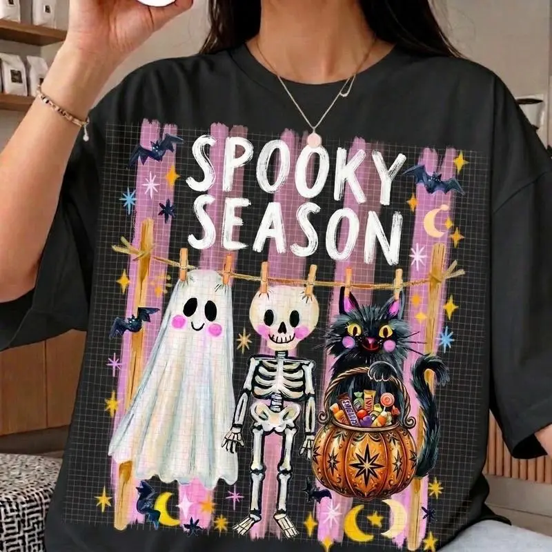 Loose Fit Graphic T-Shirt, Spooky Season Ghost Skeleton Black Cat Pumpkin Candy Printed Craft Tee, Soft Breathable Casual Short Sleeve Top, Trendy Cute Halloween Daily Wear For Men Women, Whimsical Spooky Cartoon Graphic Shirt For summervibes, Fun Fall Ha