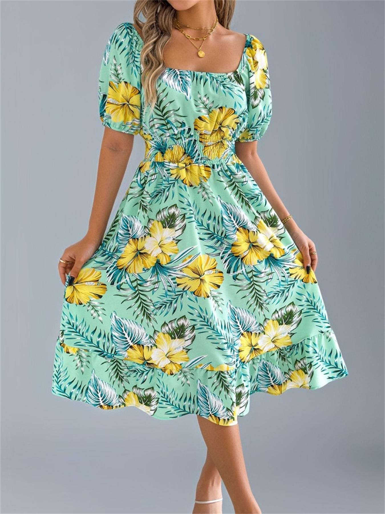 Women's Ditsy Floral Print Shirred Ruffle Hem Dress, Boho Fashion Square Neck Puff Sleeve Dress for Holiday, Daily and Casual Wear, Ladies Dress for Summer, Cute